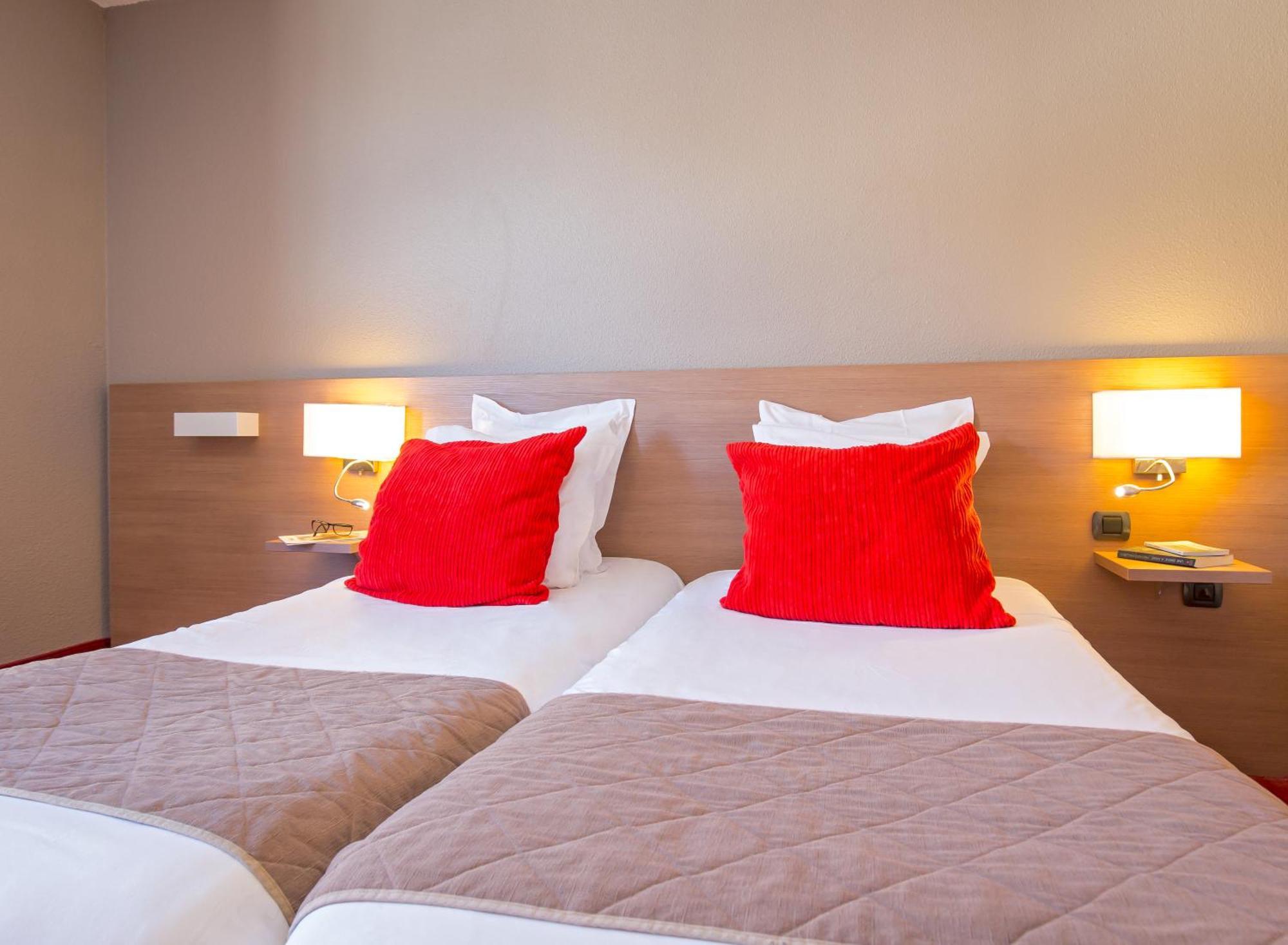 Sowell Hotels Le Pas Du Loup 伊索拉 外观 照片